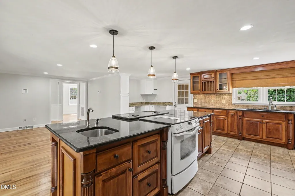 1782 Chicora Road Dunn NC 28334