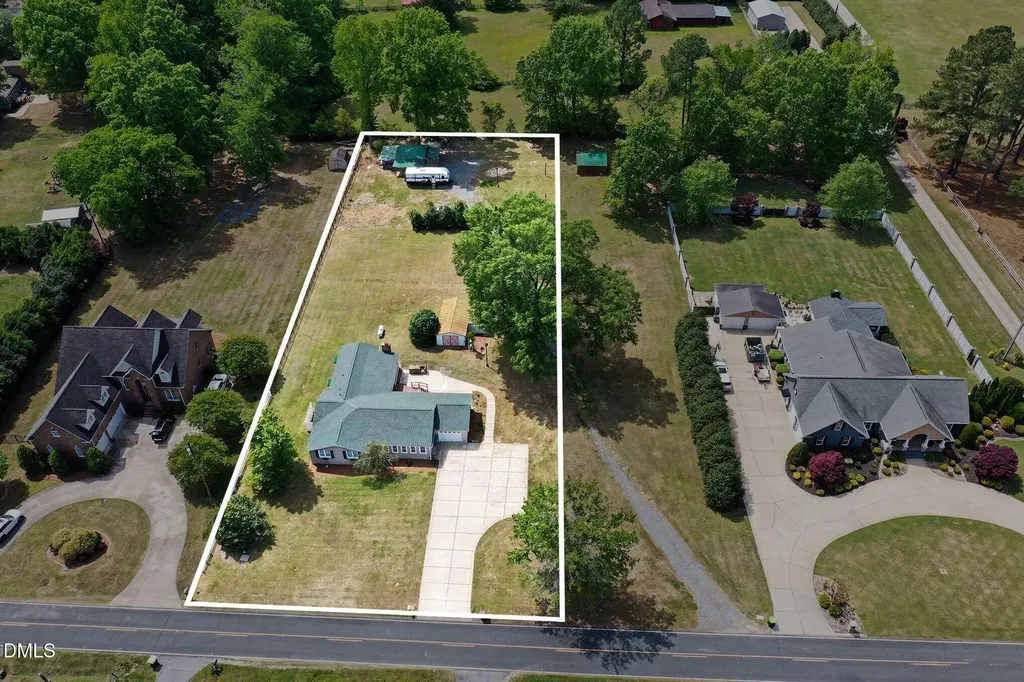 1782 Chicora Road Dunn NC 28334