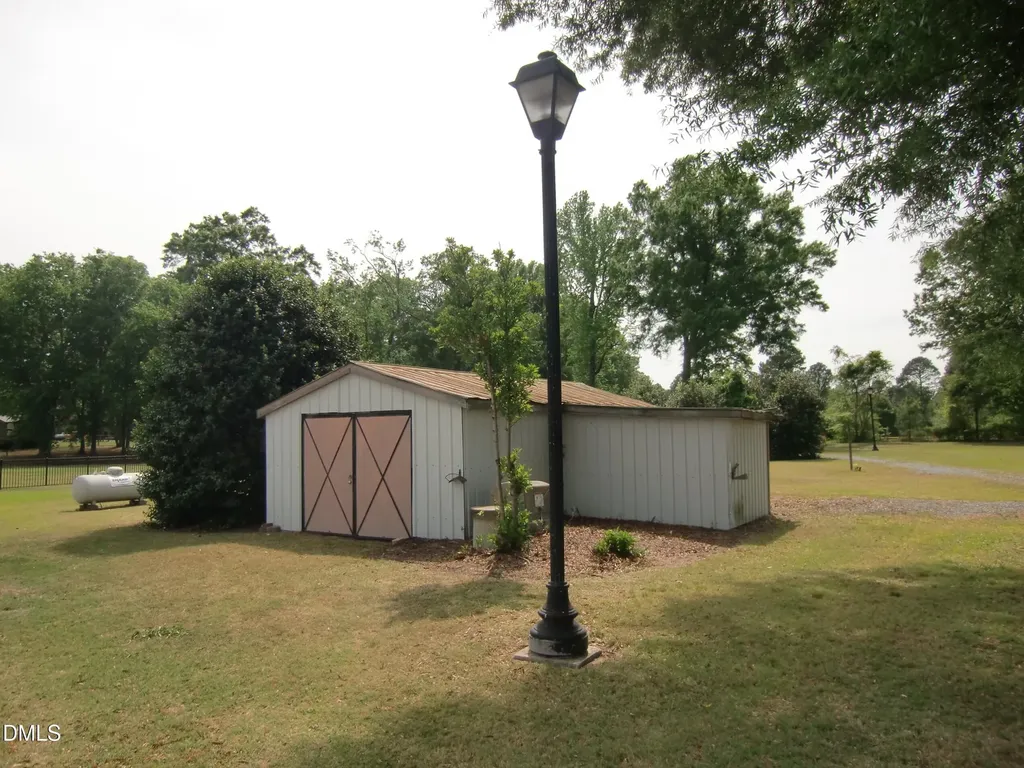 1782 Chicora Road Dunn NC 28334