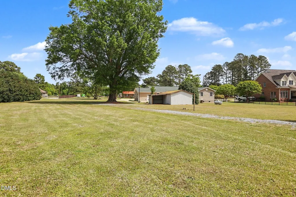 1782 Chicora Road Dunn NC 28334
