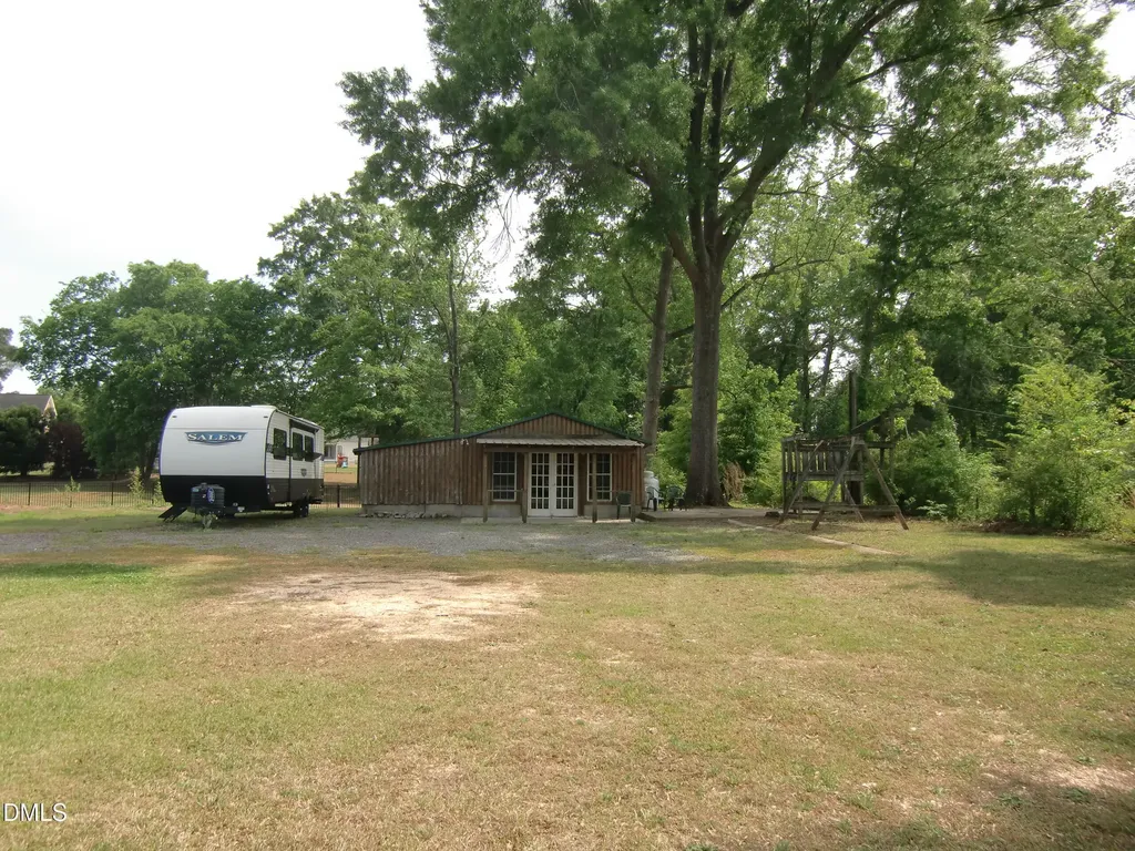1782 Chicora Road Dunn NC 28334