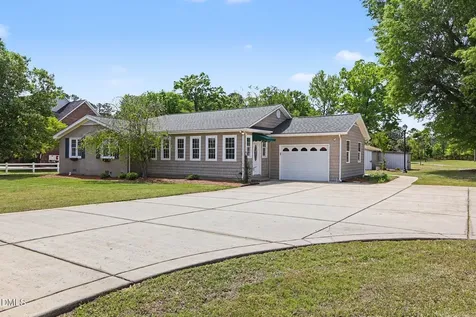 1782 Chicora Road Dunn NC 28334
