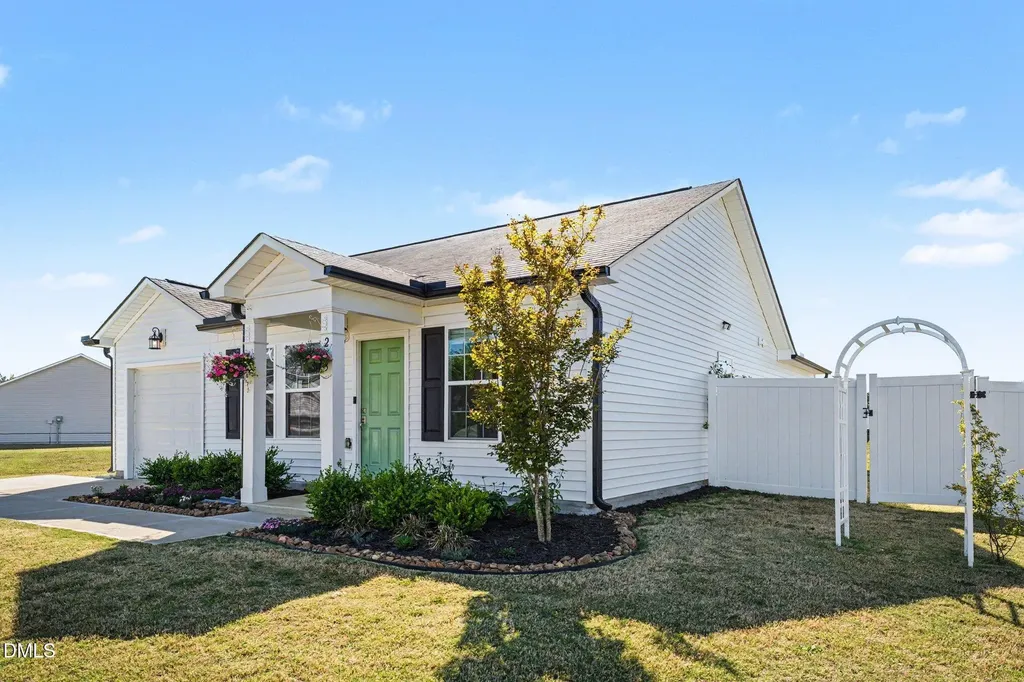 283 Suhani Lane Clayton NC 27520