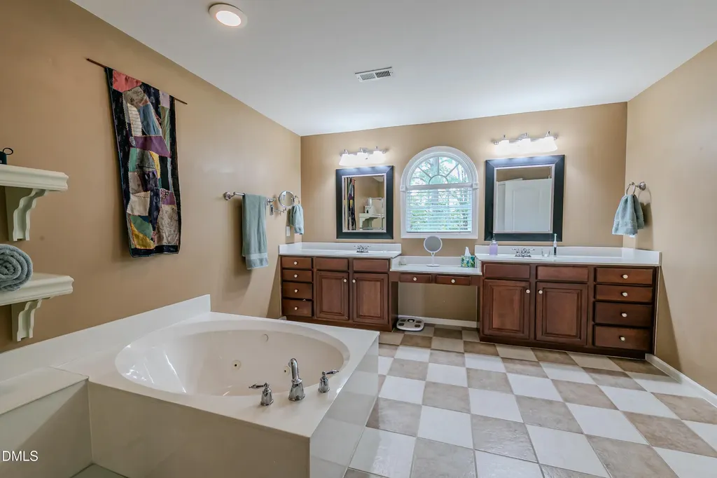 13357 Ashford Park Drive Raleigh NC 27613