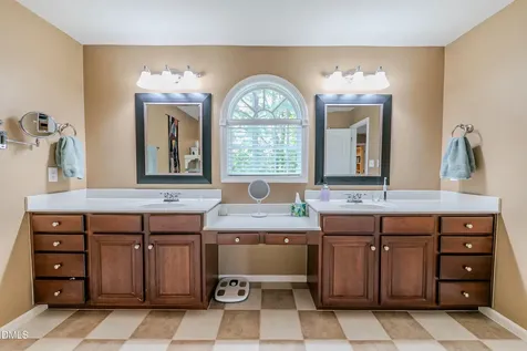 13357 Ashford Park Drive Raleigh NC 27613