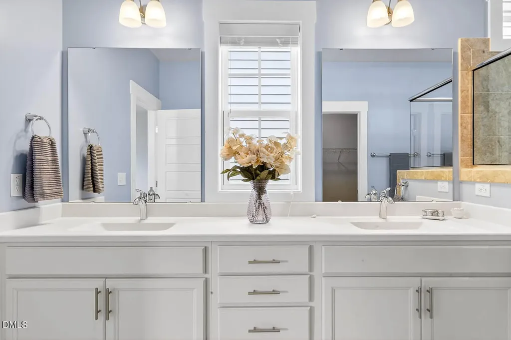 96 Woodland Grove Lane Chapel Hill NC 27516