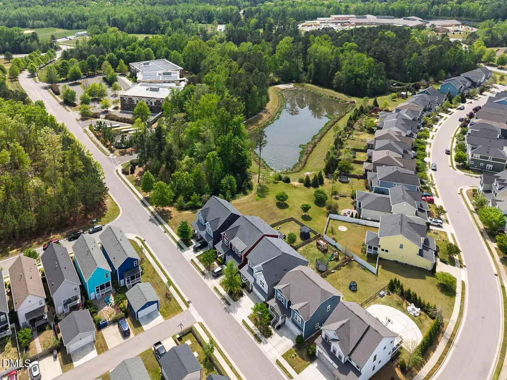 96 Woodland Grove Lane Chapel Hill NC 27516