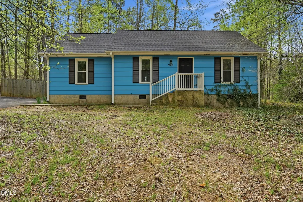 943 Holden Road Youngsville NC 27596