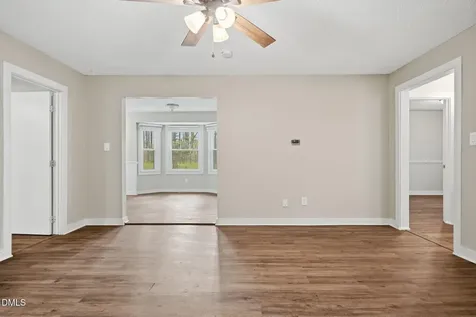 943 Holden Road Youngsville NC 27596