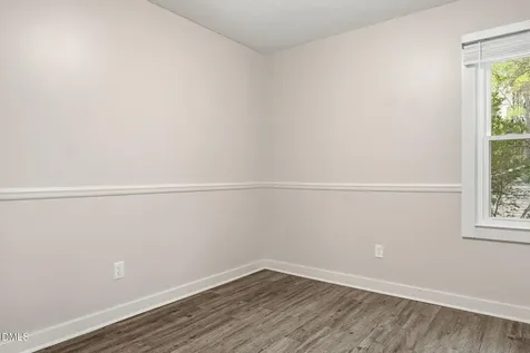 943 Holden Road Youngsville NC 27596
