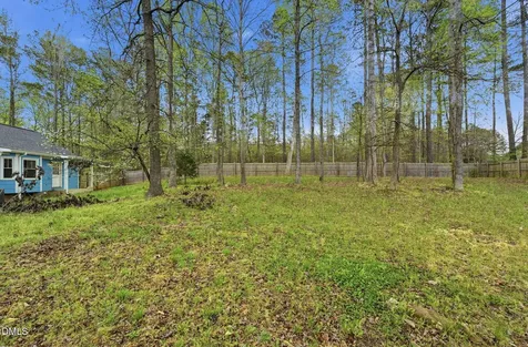 943 Holden Road Youngsville NC 27596