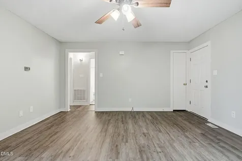 943 Holden Road Youngsville NC 27596