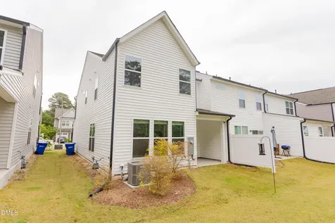 1048 Arbor Edge Lane Durham NC 27703