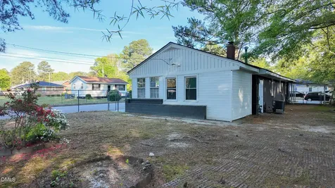 1100 Rountree Avenue SE Wilson NC 27893