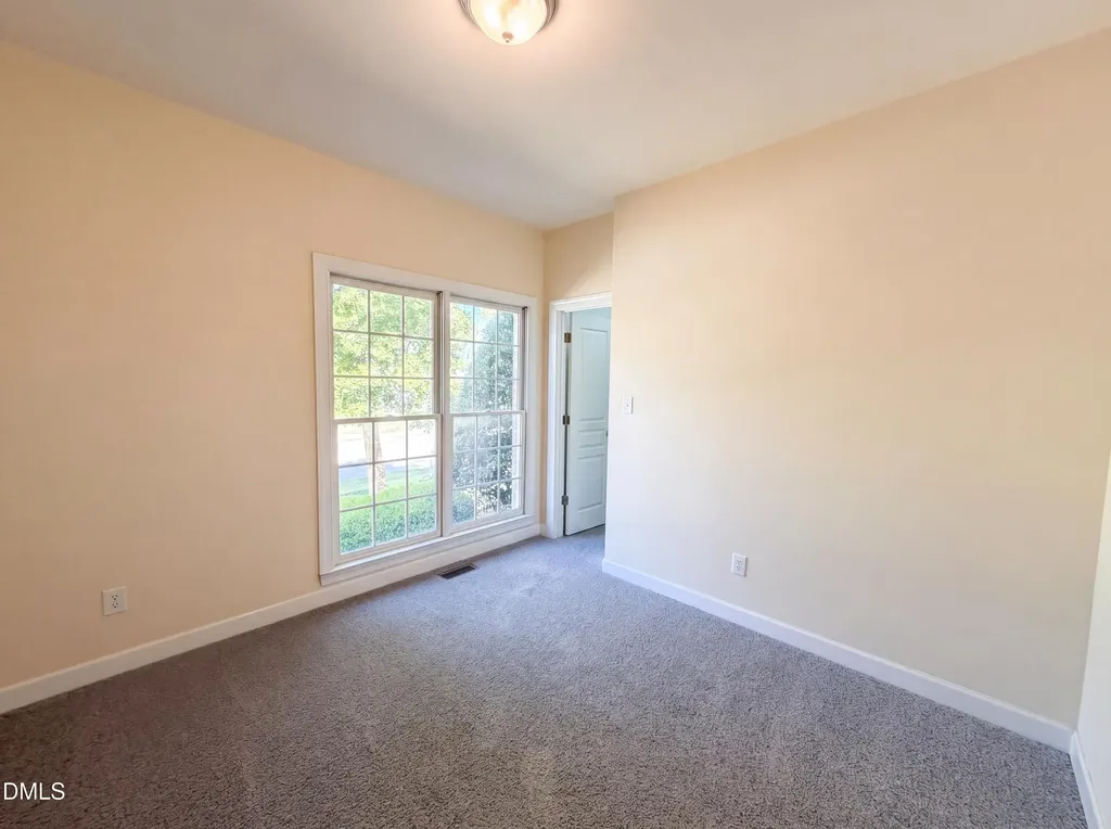 6128 Remington Lake Drive Raleigh NC 27616