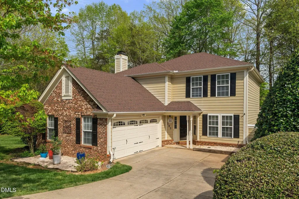 105 Walter Hagen Drive Mebane NC 27302