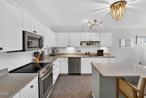 105 Walter Hagen Drive Mebane NC 27302
