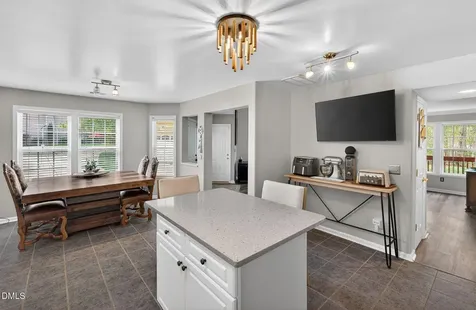 105 Walter Hagen Drive Mebane NC 27302