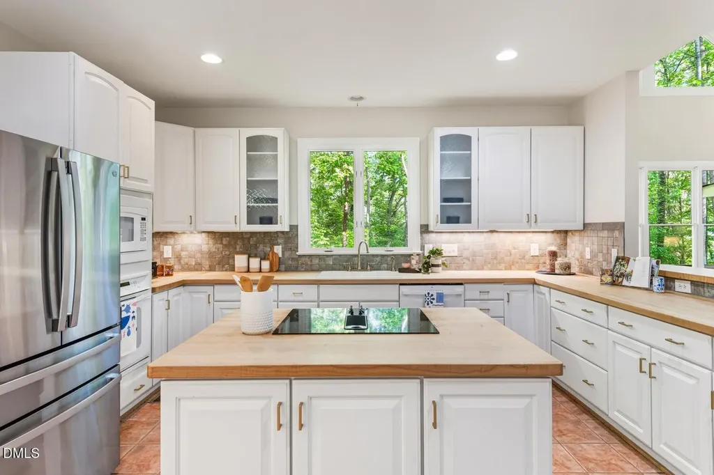 207 Oak Park Drive Chapel Hill NC 27517