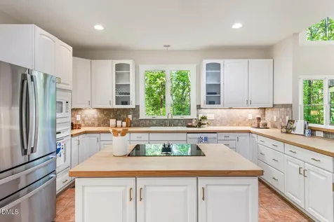 207 Oak Park Drive Chapel Hill NC 27517