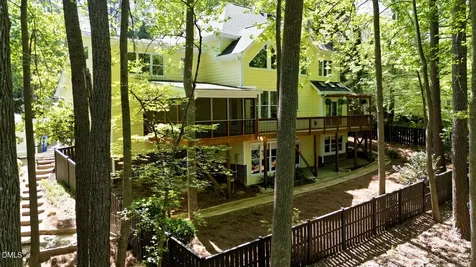 207 Oak Park Drive Chapel Hill NC 27517