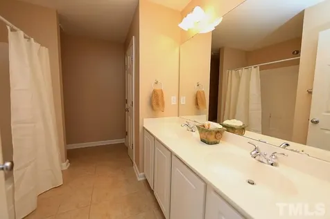 507 Bartlett Circle Hillsborough NC 27278