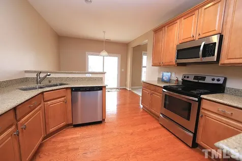 507 Bartlett Circle Hillsborough NC 27278