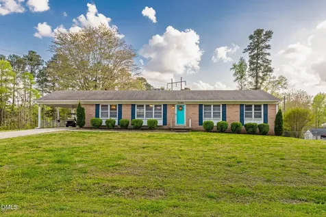 2732 Nutbush Road Henderson NC 27537