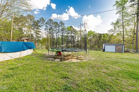 2732 Nutbush Road Henderson NC 27537