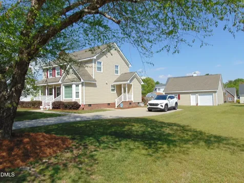 211 Woodfield Drive Nashville NC 27856