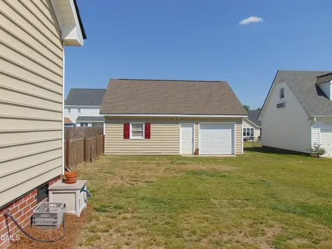 211 Woodfield Drive Nashville NC 27856