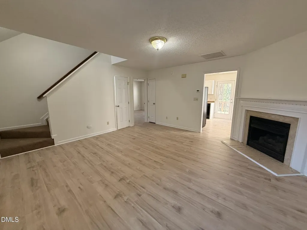 1529 Crag Burn Lane Raleigh NC 27604