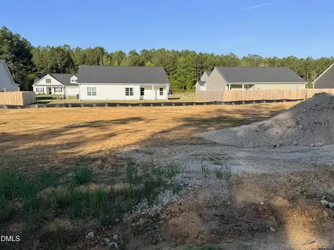 48 Loganberry Avenue Bunnlevel NC 28323