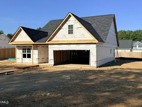 30 Loganberry Avenue Bunnlevel NC 28323