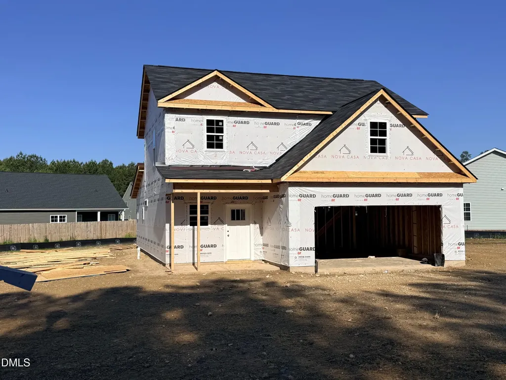 16 Loganberry Avenue Bunnlevel NC 28323