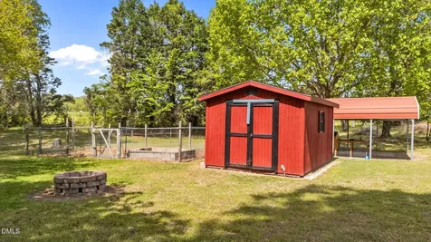 709 Slippery Bank Court Benson NC 27504