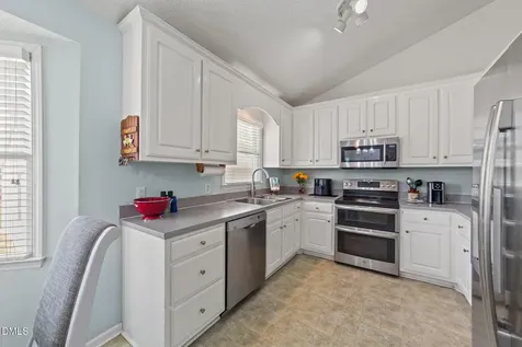 709 Slippery Bank Court Benson NC 27504