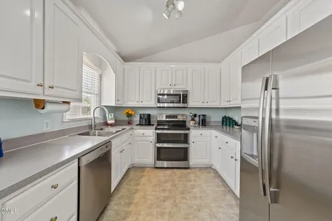 709 Slippery Bank Court Benson NC 27504