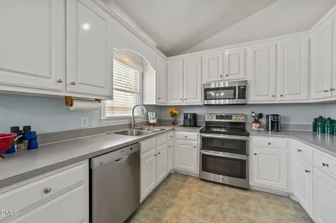 709 Slippery Bank Court Benson NC 27504