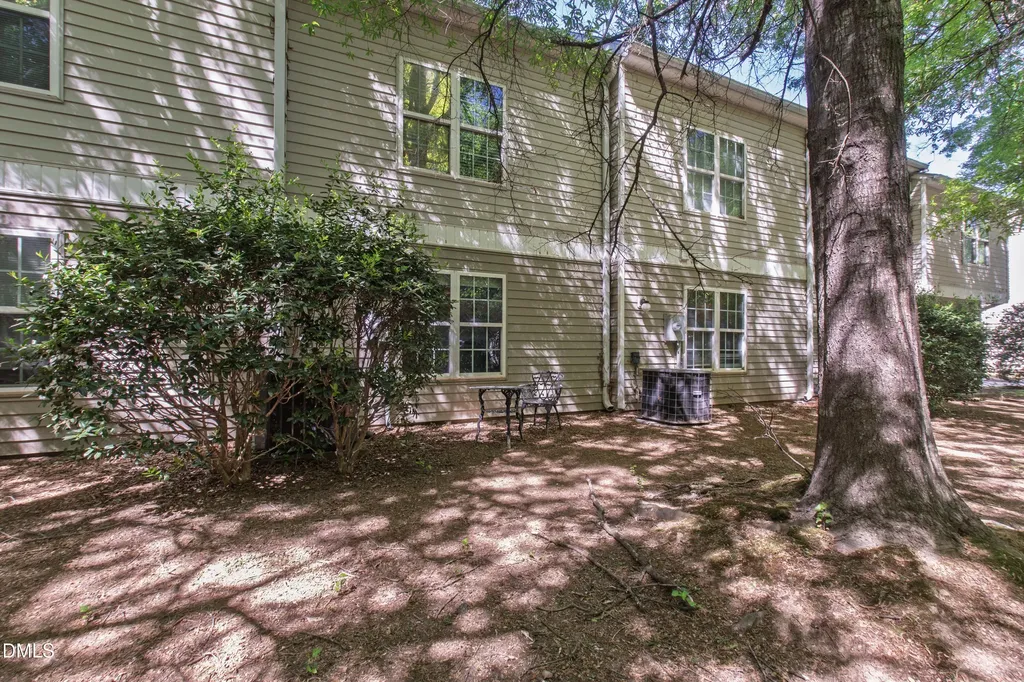 37 Red Lane Raleigh NC 27606