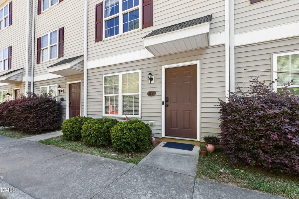 37 Red Lane Raleigh NC 27606