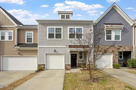 210 Vista Creek Place Cary NC 27511