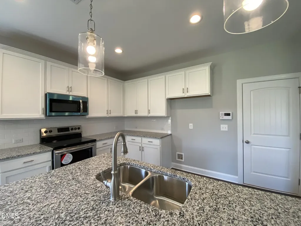 176 Hanover Court Clayton NC 27527