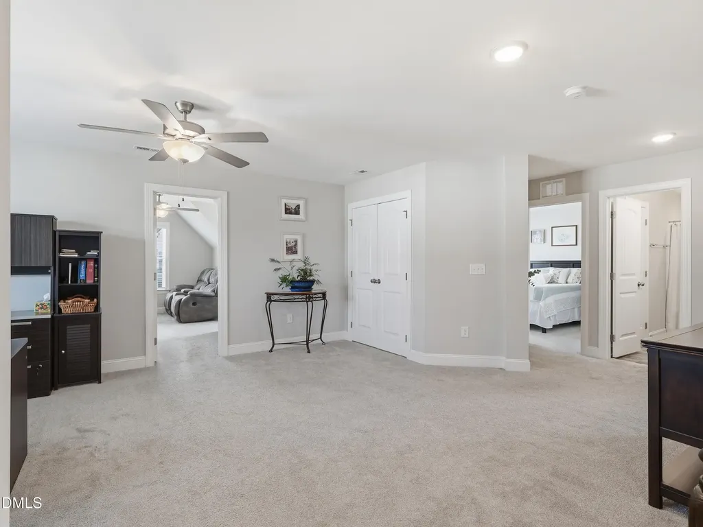 1127 Clearwood Lane Fuquay Varina NC 27526
