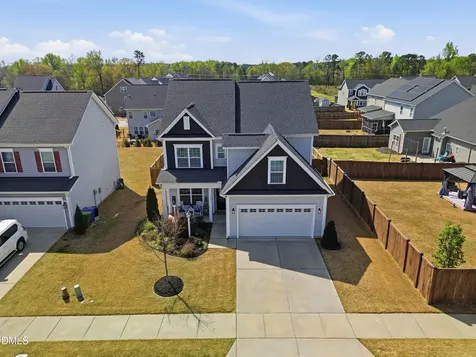 1127 Clearwood Lane Fuquay Varina NC 27526
