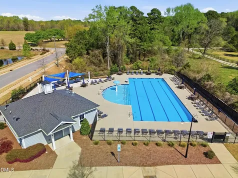 1127 Clearwood Lane Fuquay Varina NC 27526