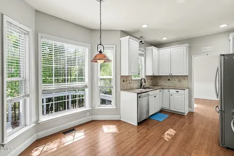 710 Midsummer Lane Apex NC 27502