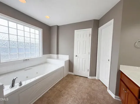 4565 Canasta Court Hope Mills NC 28348