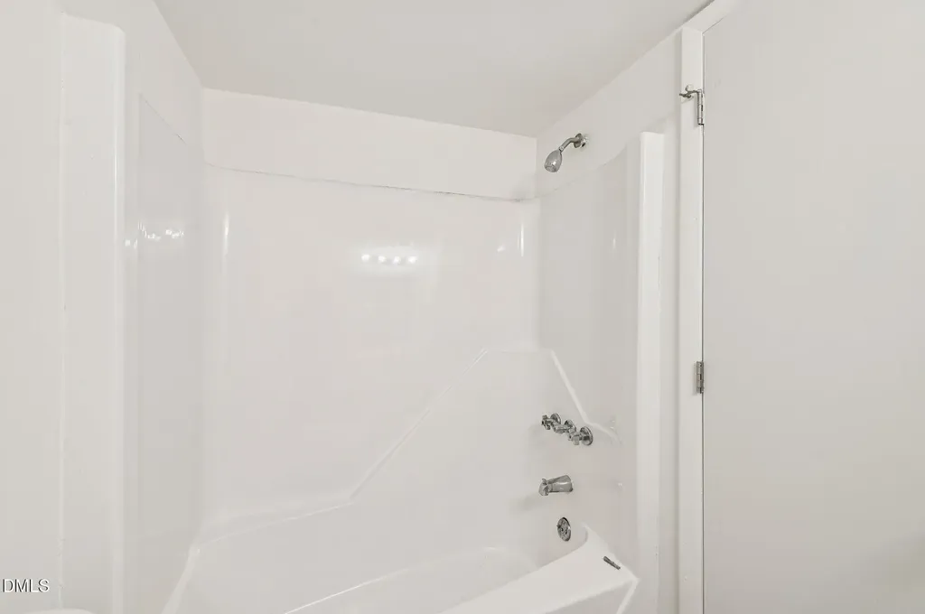 642 Pine Ridge Place Raleigh NC 27609