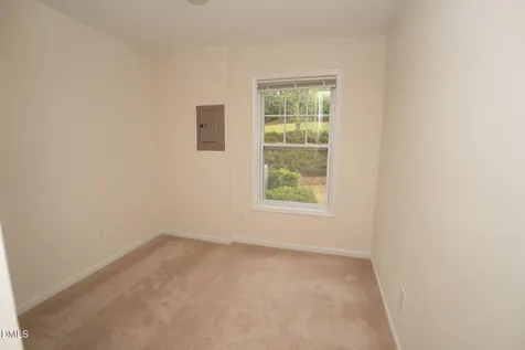 1209 Haywards Heath Lane Apex NC 27502